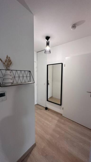 Appartement A Fleury-Merogis Proche De Paris Luaran gambar